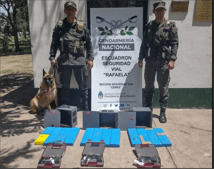 Ceres: Encontraron 25 kgs. de cocaína en un colectivo que transitaba por ruta 34