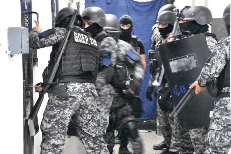 Provincia trasladó a narcos y sicarios a pabellones de máxima seguridad