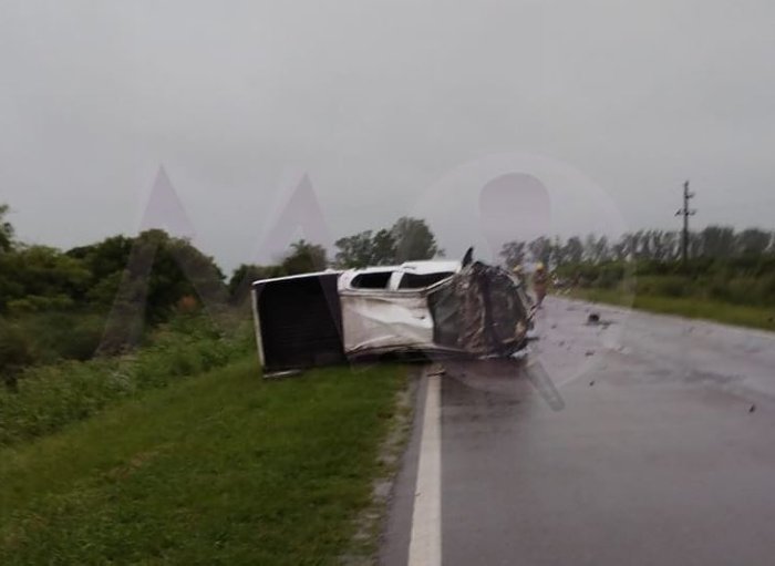 Un fallecido en un choque de camionetas entre Col. Aldao y Sunchales