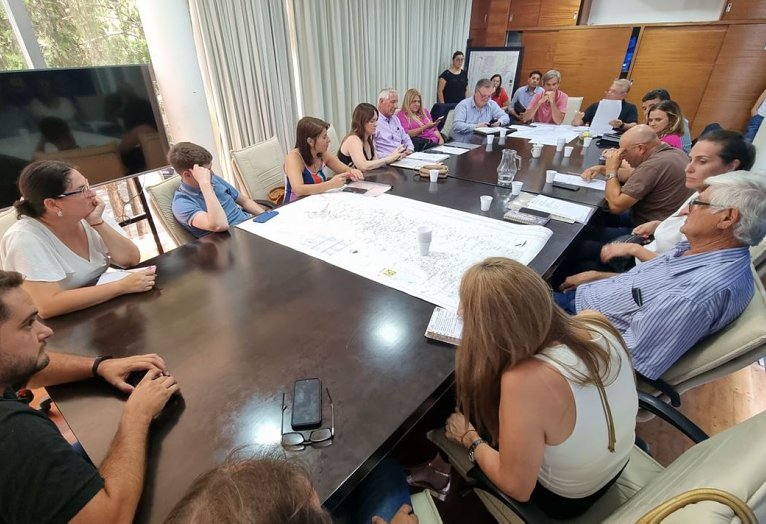Autoridades del departamento se reunieron con el titular de la Dirección Provincial de Vialidad