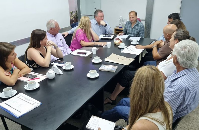Crivelli recibió a Intendentes y Ptes. Comunales del departamento San Cristóbal