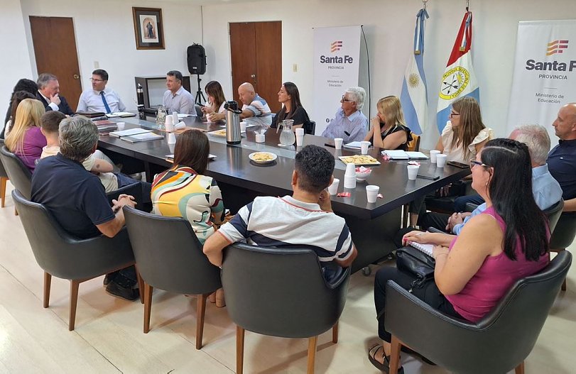 El Ministro Goity recibió a la comitiva departamental encabezada por el Senador Michlig 