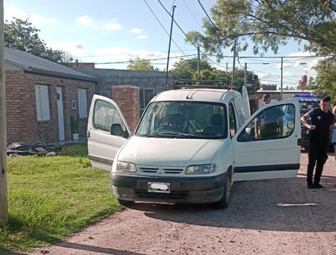 Recuperaron un auto robado en San Cristóbal