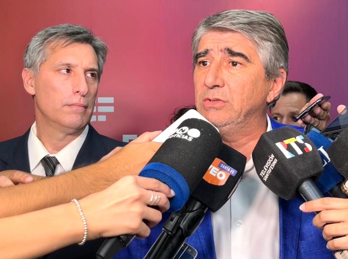La provincia comienza a saldar la Paritaria 2023 con un 14% de aumento