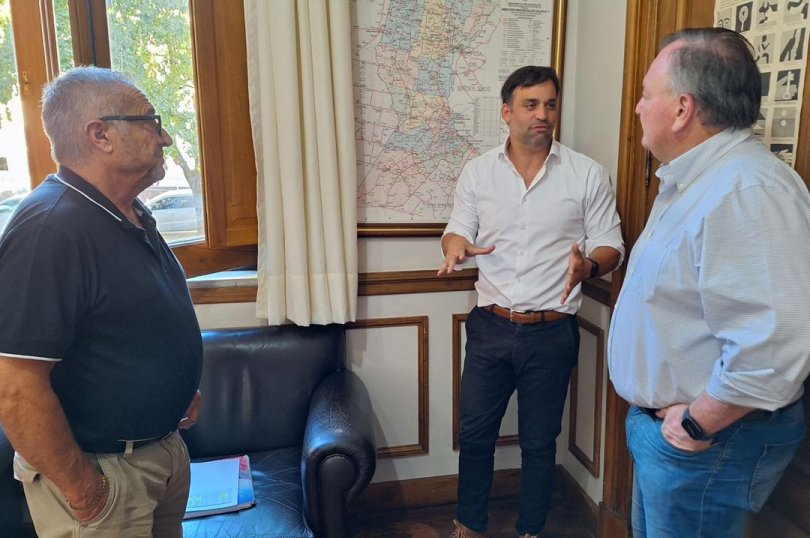 Michlig gestiona obras de infraestructura rural para el departamento San Cristóbal