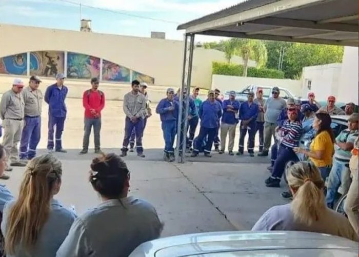San Guillermo: Operativo conjunto del municipio y el club Unión contra el dengue