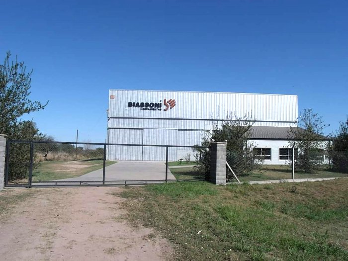 Hersilia: La empresa Biassoni licenciará a sus empleados por un mes