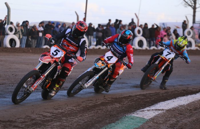 El CAM volvió en El Trébol