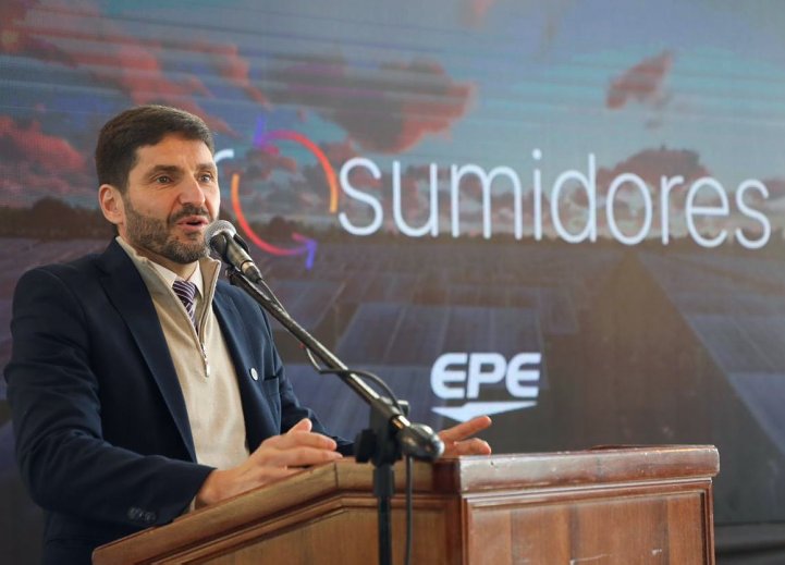 Provincia relanzó el programa para que residenciales e industrias generen energía limpia