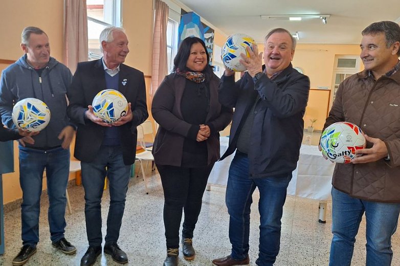 Suardi: Michlig entregó aportes y dijo que algunos los critican por intereses políticos