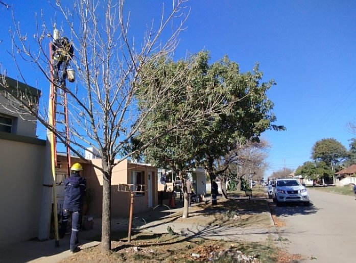 La EPE comenzó con la colocación de preensamblado en Suardi