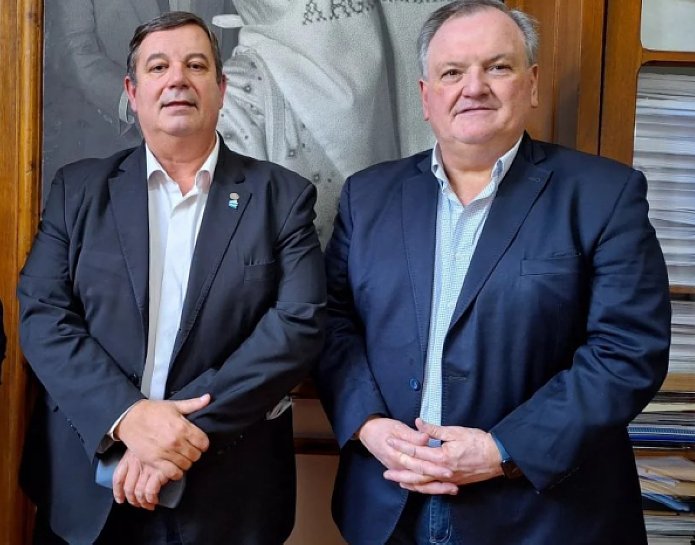Michlig se reunió con el rector de la UNL, Enrique Mammarela