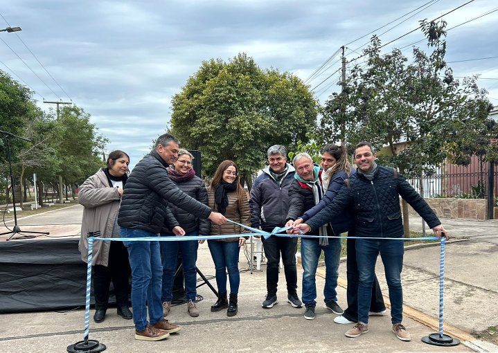 Brinkmann: Quedó inaugurada la obra de cloacas en Barrios Argentina 2000 y San Jorge