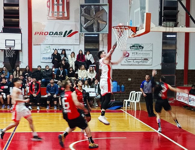 Sportivo y 9 de Julio pusieron primera en las semis