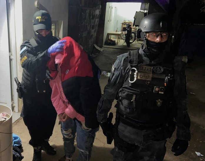 Cuñados detenidos por comercializar drogas en Morteros