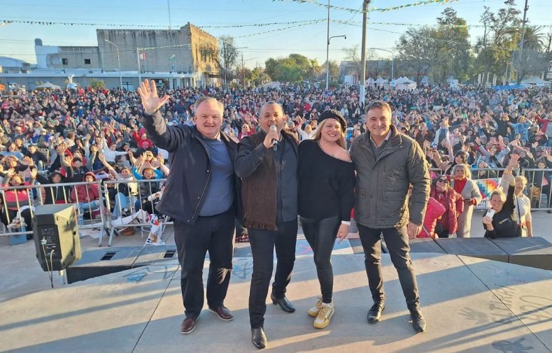 La Fiesta de las Colectividades de Ceres reunió a una multitud