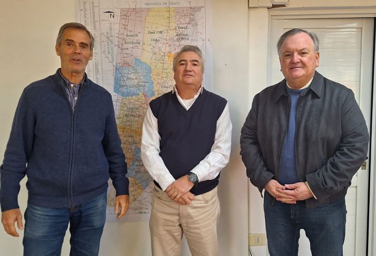 Importante reunión del Senador Michlig con autoridades de Vialidad Provincial