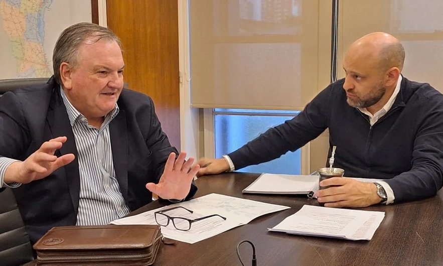 Michlig se reunió con Puccini por obras eléctricas en localidades del departamento