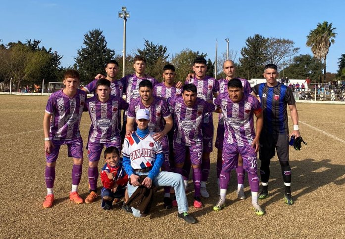 Cuatro punteros en el Clausura de la Zona Norte