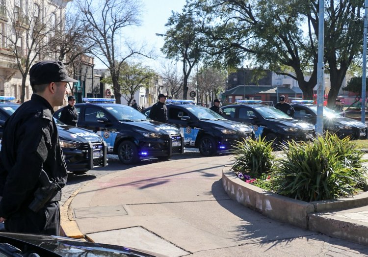 La provincia entregó patrulleros para el departamento Castellanos
