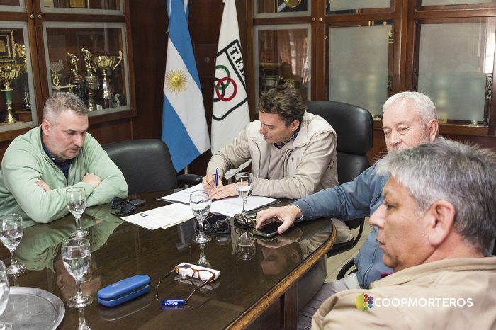 CoopMorteros aplicará tarifa especial a 22 instituciones de la ciudad