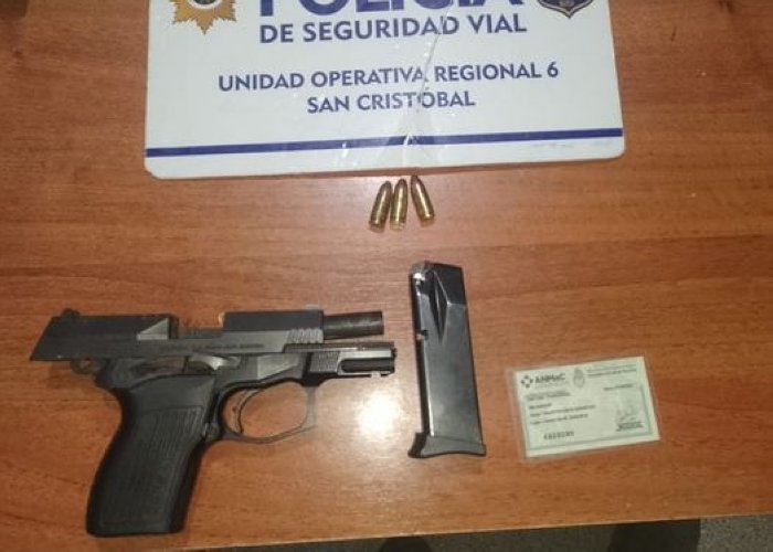 Secuestraron una pistola en un control vial a la altura de La Rubia