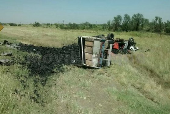 Las Palmeras: Accidente en cadena dejó un camionero fallecido 
