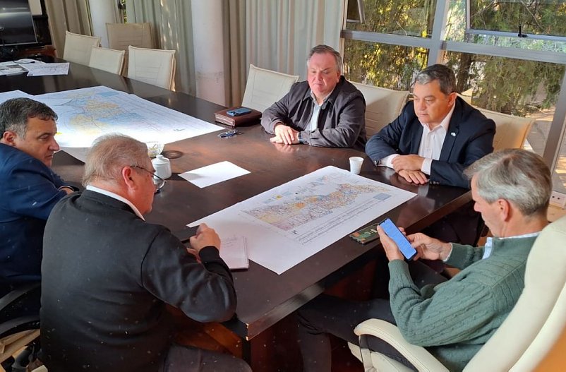 Concretaron gestiones ante Vialidad para obras en Ceres y Arrufó