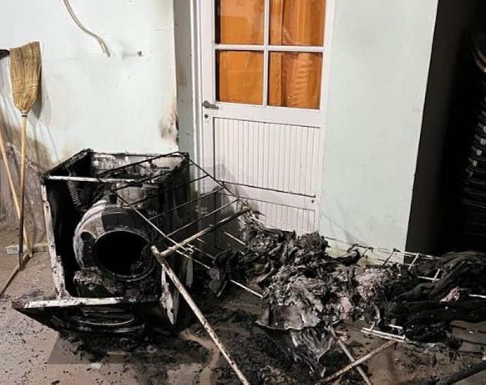 Ataque incendiario al domicilio de la Presidenta Comunal de Vila