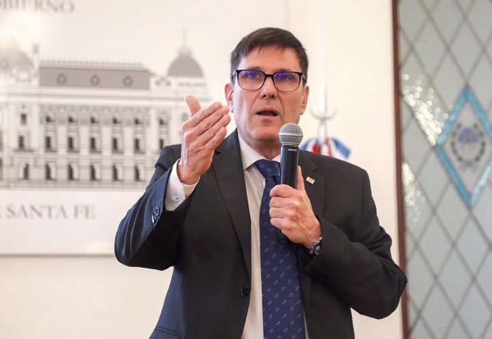 Programa 1000 Aulas: Educación puso en ejecución las primeras 250 aulas