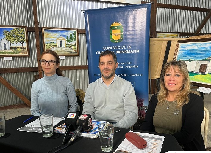 Brinkmann invita a participar de la Feria del Libro