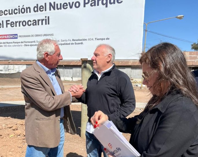 Suardi: La provincia verificó las obras en el predio del ferrocarril