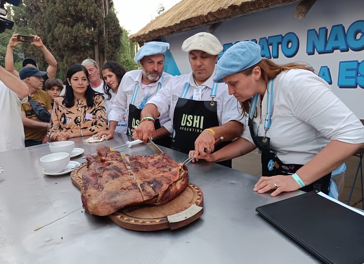 Equipo de Justiniano Posse ganó el Concurso Nacional de Asadores en ExpoFeria