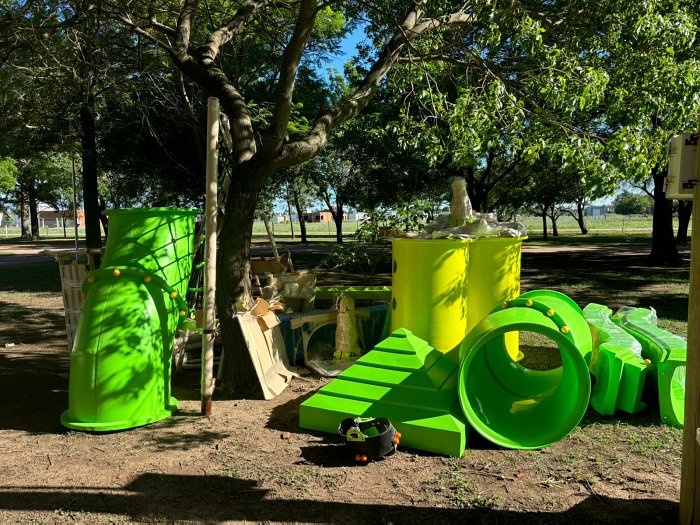 Suardi: El municipio adquirió nuevos juegos para el Parque Municipal y Plaza de la Mujer