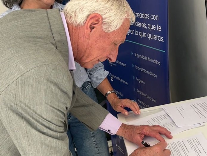 La Municipalidad de Suardi firmó un Convenio con la Universidad Siglo 21