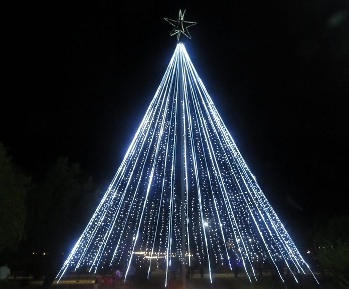 Los que hacemos Radio Belgrano les deseamos una Felíz Navidad !!
