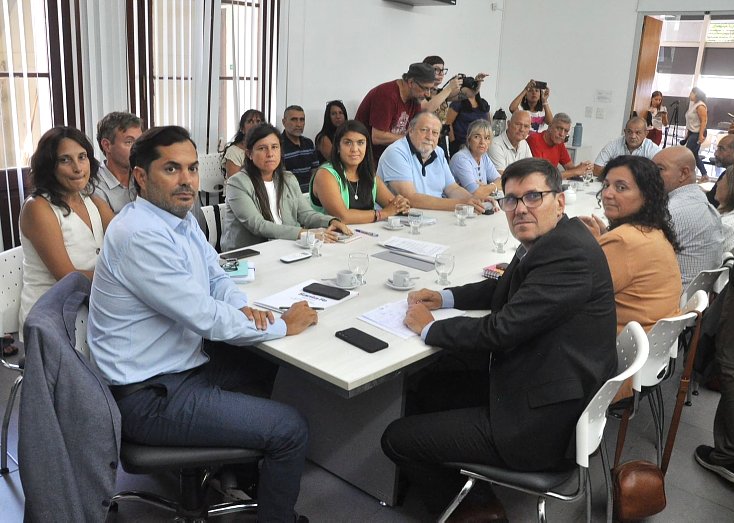 Primera reunión de la paritaria docente sin oferta salarial