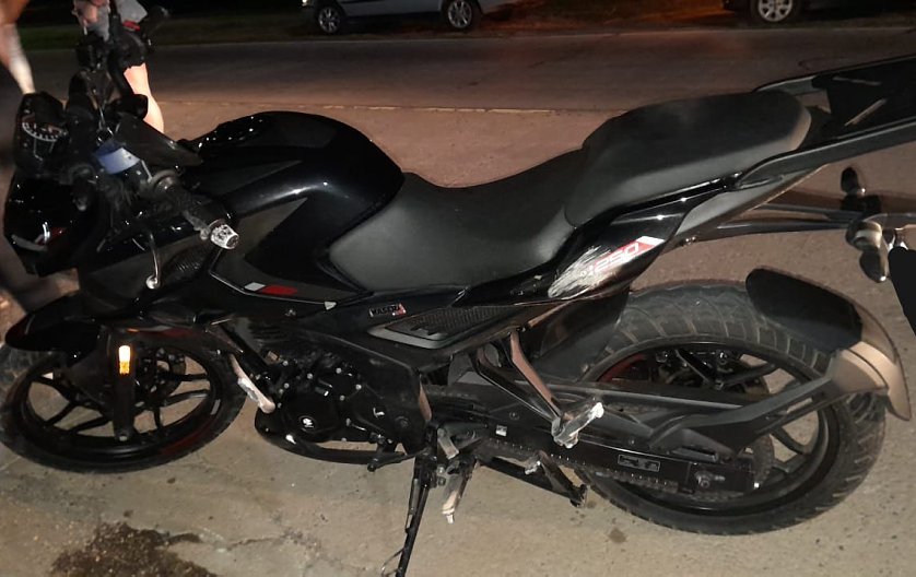 Motociclista lesionado en el acceso Este de Freyre