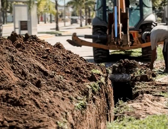 Porteña extiende su red cloacal
