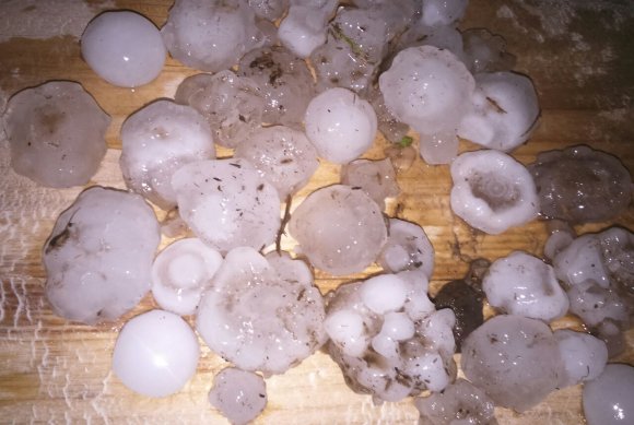 Fuerte tormenta se abatió sobre la localidad de San Guillermo