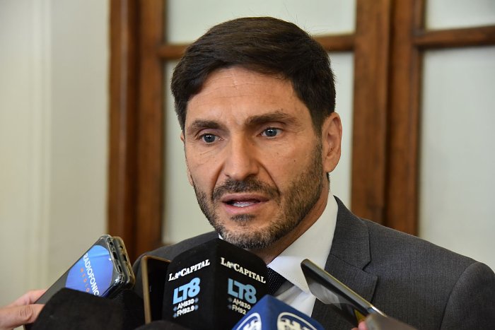Pullaro sobre Francisco: “La convocatoria al diálogo que tanto pregonó es lo que debemos valorar como legado”