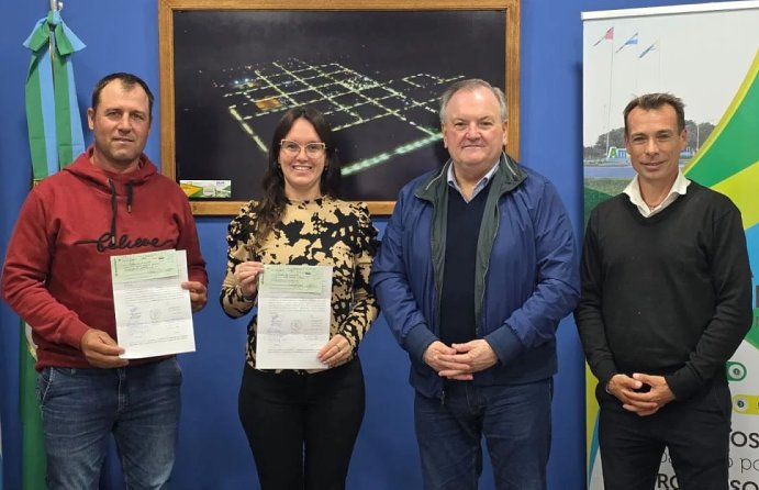 Michlig entregó fondos del Plan Brigadier y recorrió obras en Ambrosetti