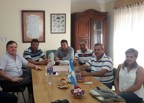Michlig se reunió con el Pte. Comunal de Villa Trinidad