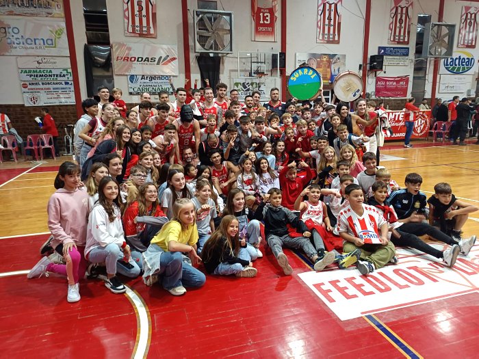 Liga Argentina: Sportivo aplastó a Independiente y está match point