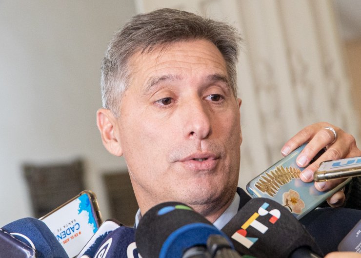 Olivares dijo que la propuesta a los docentes es lo máximo que puede ofrecer la provincia
