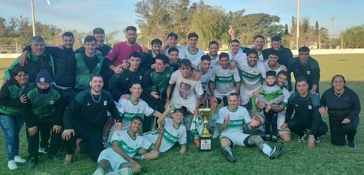 La Liga: Devoto y Rivadavia campeones de zona en el Apertura