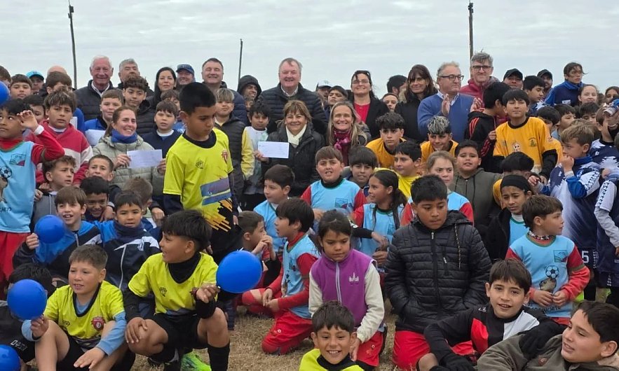 Inauguraron obras deportivas en Monte Oscuridad en el marco del Encuentro Infantil de Fútbol