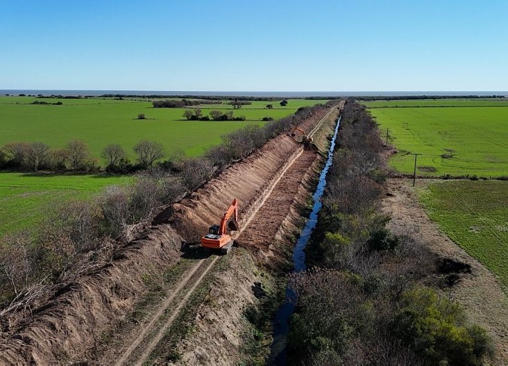 Morteros: La obra de readecuación del Canal Mayor ya supera el 75% de avance