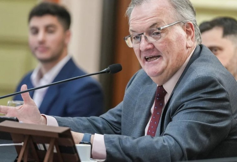 Michlig pidió disculpas por sus expresiones hacia Mayoraz en la Convención Reformadora