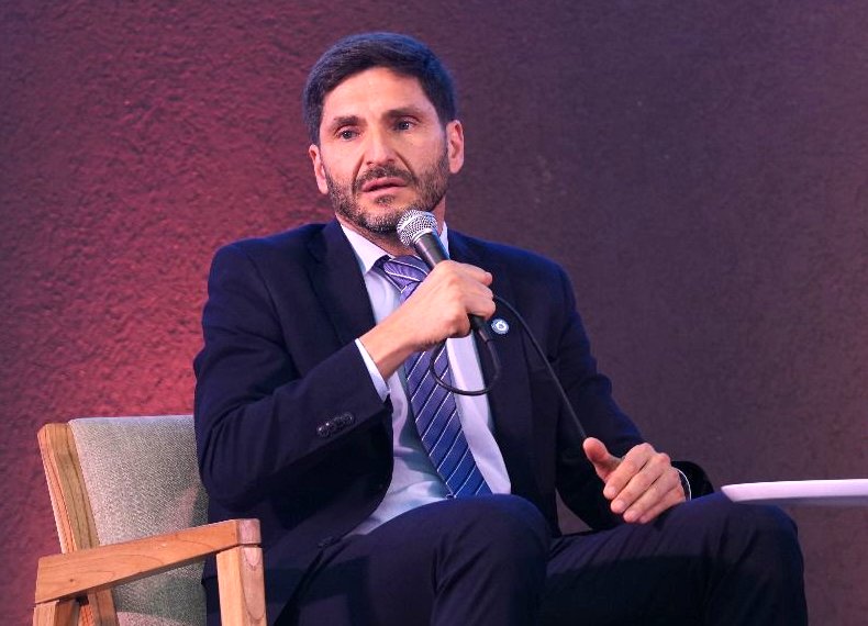 Pullaro: “La mirada porteño céntrica que gobierna al país perjudicó al interior productivo”